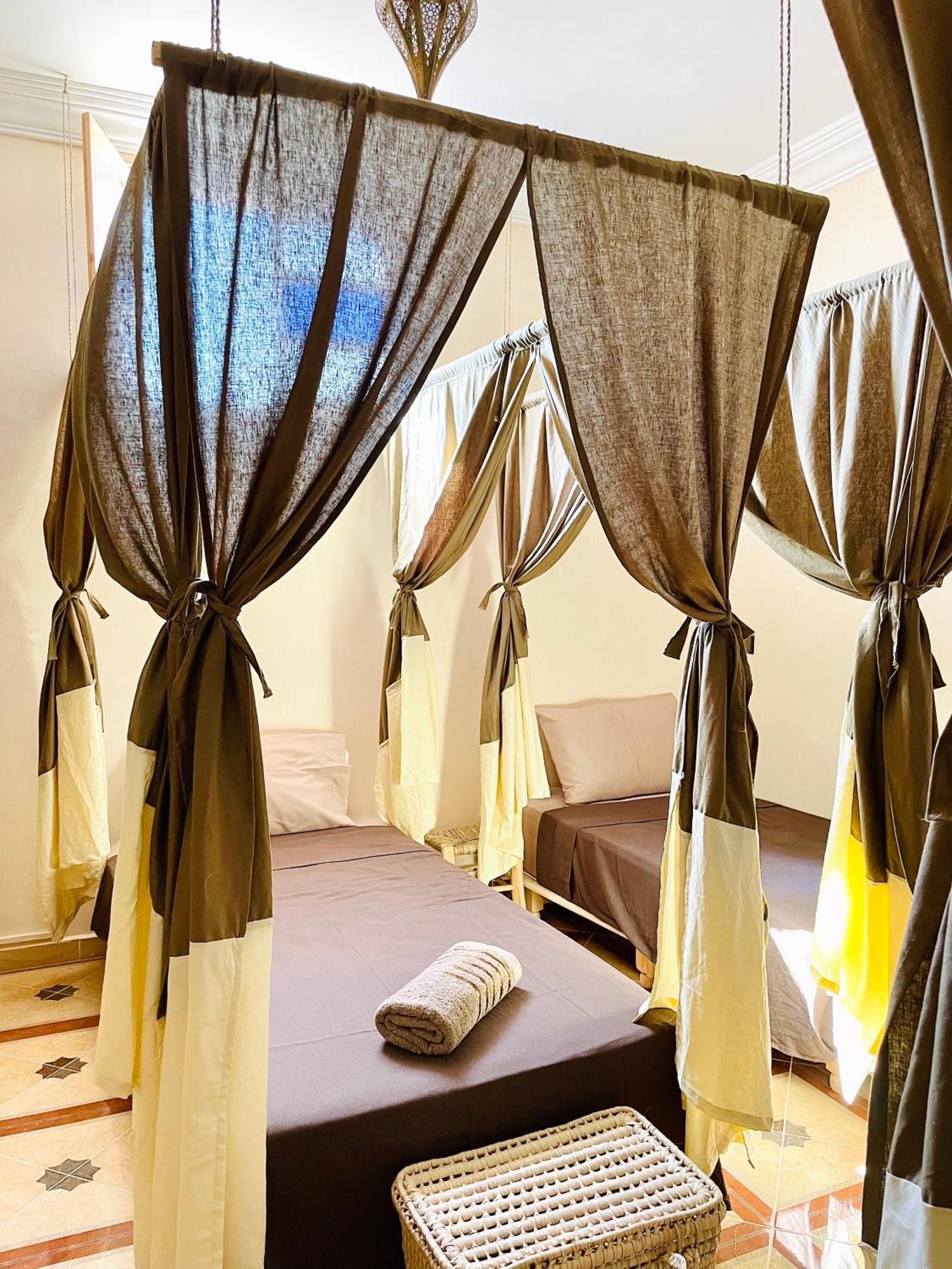 Dar George Tamraght Hotel ภายนอก รูปภาพ